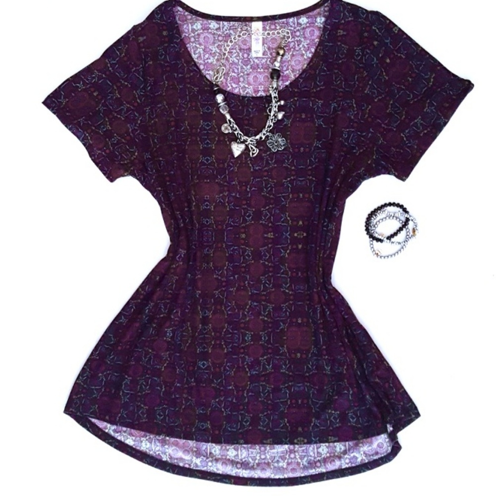 Lularoe Classic T - super soft leggings material!!